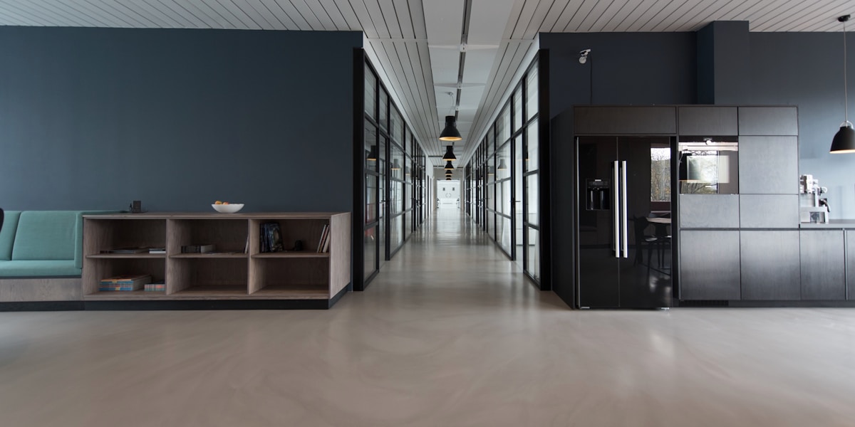 Dedicated Desks vs Flexible Desks: Which Workspace Is Right for You?